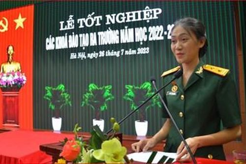 Nữ thủ khoa và nỗ lực vượt khó