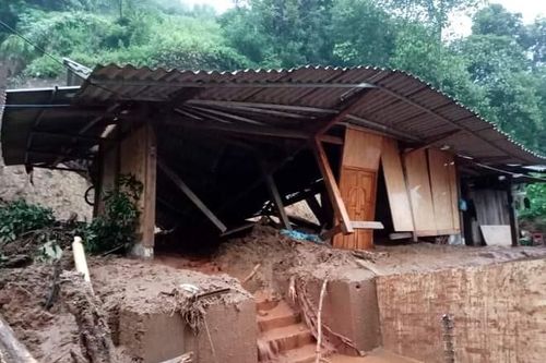 7 người chết, 1 người mắc kẹt trong khu lán nương