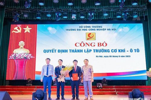 Thành lập Trường Cơ khí - Ô tô thuộc Trường Đại học Công nghiệp Hà Nội