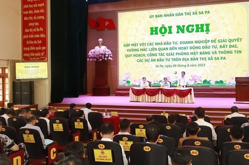 Thị xã Sa Pa: Bàn giải pháp tháo gỡ khó khăn cho các doanh nghiệp, nhà đầu tư