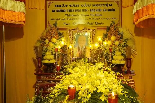 Thái Bình: Cung thỉnh nhục thân cố Ni trưởng Thích Đàm Bình nhập kim quan