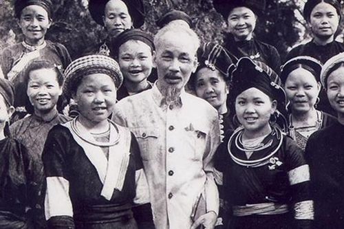 Chủ tịch Hồ Chí Minh với đại đoàn kết dân tộc và Mặt trận dân tộc thống nhất