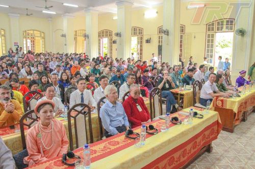 Yêu cầu Sở VH-TT Thừa Thiên – Huế chấn chỉnh vì để xảy ra hoạt động làm sai lệch di sản