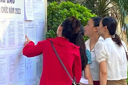 Hà Nội: Lùi thời gian thi tuyển viên chức giáo viên đến 20-8