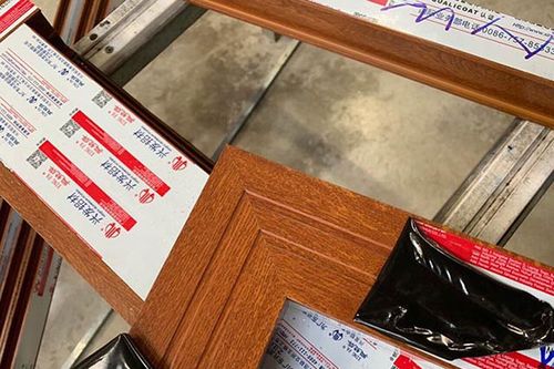 Khởi tố bị can nhóm đối tượng sản xuất, buôn bán hàng giả