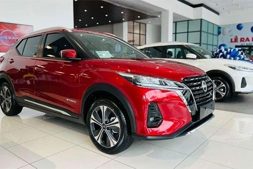 Giá xe Nissan tại Việt Nam đang giảm mạnh, tới 120 triệu đồng