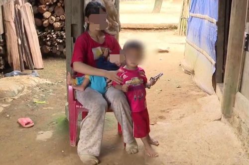 Con trai cưới vợ mới 17 tuổi, bố bị phạt hành chính