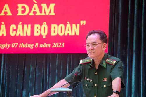 Nâng cao nhận thức, trách nhiệm của cấp ủy, chỉ huy các cơ quan, đơn vị và đội ngũ cán bộ, đảng viên đối với công tác Đoàn và phong trào thanh niên