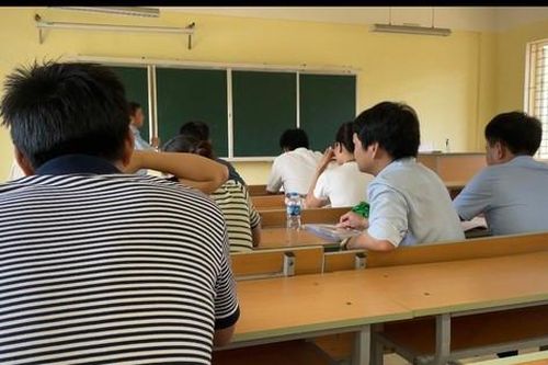 Bao giờ hàng nghìn sinh viên sư phạm nhận được tiền hỗ trợ?