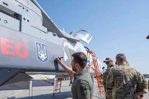 Pháp chuyển tên lửa tầm xa cho Ukraine như đã hứa
