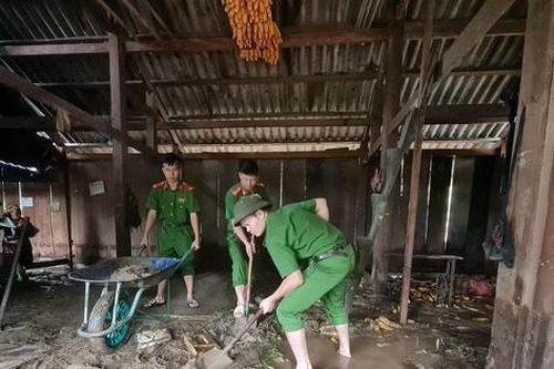 Mưa lũ, sạt lở đất ở Lai Châu làm 4 người thiệt mạng
