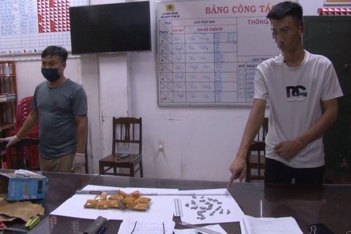 Bắt đối tượng vận chuyển hơn 1.000 viên ma túy