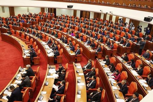Trách nhiệm chính trị của đảng viên và 'xin thôi nhiệm vụ' của cán bộ lãnh đạo