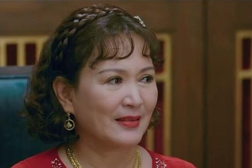 Món quà của cha' tập 10: Bà Thủy xấu hổ khi thông gia nhận là thợ đóng quan tài