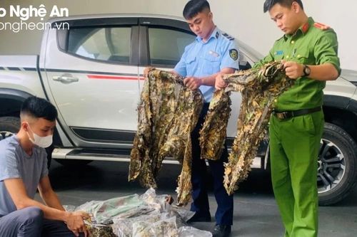 Bán quần áo rằn ri không rõ nguồn gốc, một hộ kinh doanh ở Nghệ An bị xử phạt