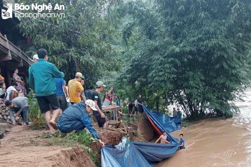 Nỗi lo lũ quét về đêm ở huyện vùng biên Nghệ An