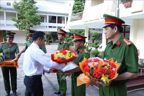 Đồng Nai: Khen thưởng các tập thể điều tra làm rõ vụ giết người, cướp tài sản