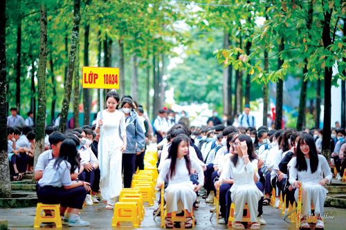 Bao giờ tuyển sinh sau THCS hết 'nóng'?