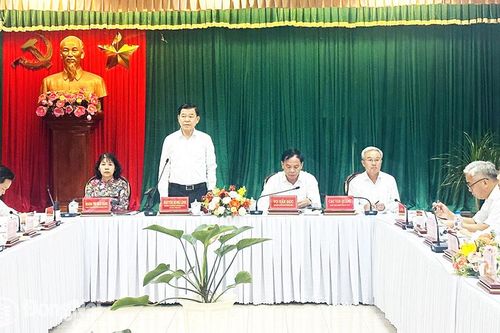 Nhiều khó khăn, thách thức cần vượt qua trong những tháng cuối năm