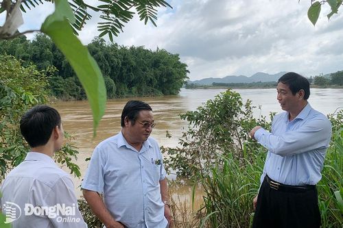 Lãnh đạo tỉnh kiểm tra thực tế phòng chống thiên tai tại huyện Tân Phú và Định Quán