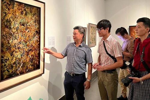Dạo qua vùng đất của sơn mài đương đại