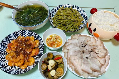 Đánh bay nồi cơm với món sấu ngâm mắm thần thánh