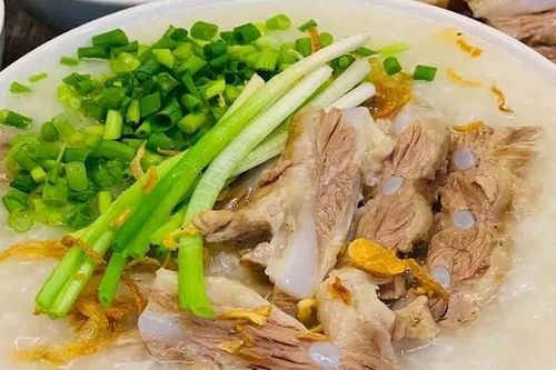 Bữa sáng đủ dưỡng chất với cháo sườn sụn