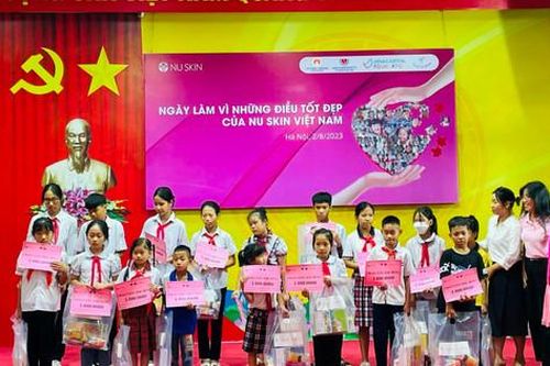 Bảo đảm mọi trẻ em cùng được vui đón Tết Trung thu