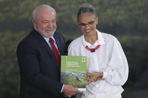 Ông Lula Da Silva nỗ lực giải cứu lá phổi thế giới