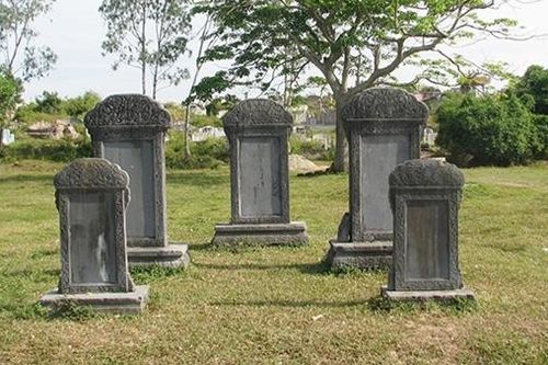 Võ Miếu thờ ai?