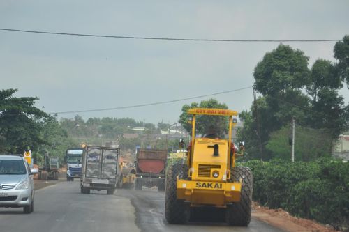 Giám sát chặt chẽ tiến độ nhà thầu thi công dự án nâng cấp, mở rộng quốc lộ 19