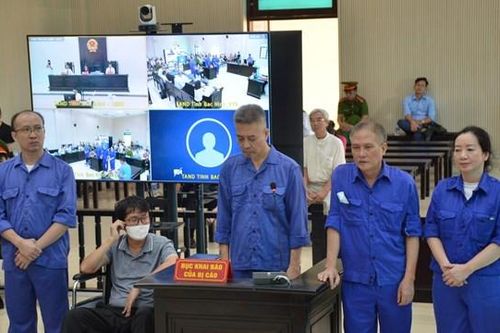 Xét xử vụ Công ty Tây Hồ