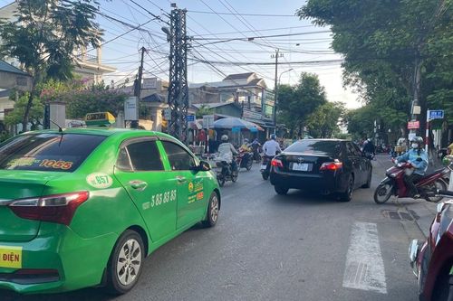 TP Quảng Ngãi thiếu nơi đỗ xe