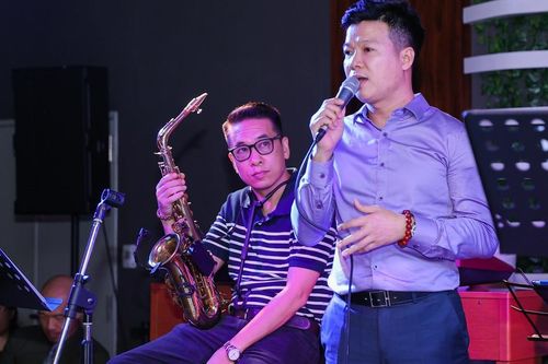 Điểm hẹn âm nhạc của Vũ Thắng Lợi mang năng lượng chữa lành cho bệnh nhân