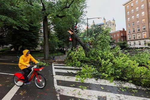 Mỹ đóng cửa các cơ quan chính phủ ở thủ đô Washington để phòng tránh bão