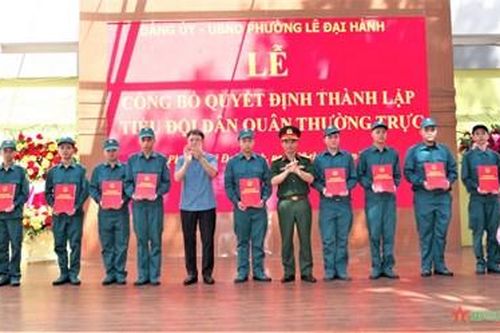 Quận Hai Bà Trưng thành lập Tiểu đội Dân quân thường trực
