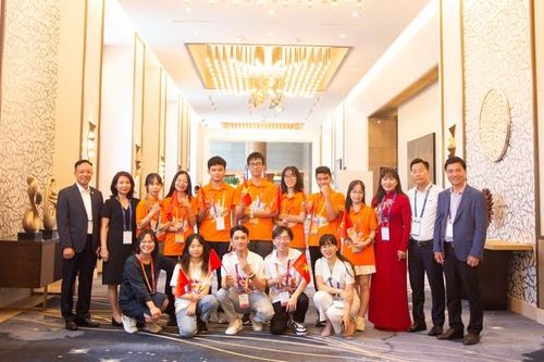 Đội tuyển Việt Nam giành 3 huy chương Thế giới và các giải thưởng cao tại MOSWC 2023 và ACPWC 2023