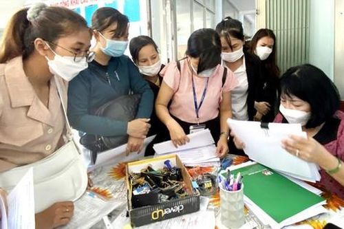 Thủ phủ Công nghiệp: Bắt đầu sáng đèn xuyên đêm