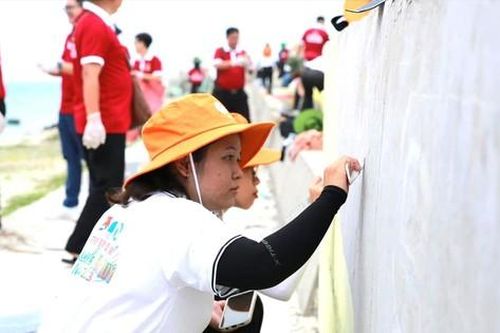 Mùa hè xanh trên huyện đảo