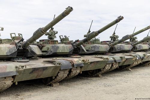 Mỹ phê duyệt chuyển giao lô xe tăng Abrams đầu tiên cho Ukraine