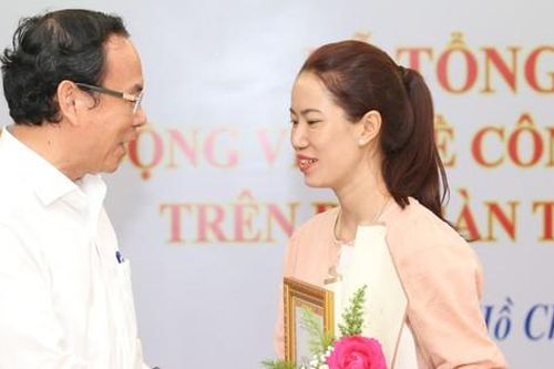 Xúc động chuyện cô giáo viết về chồng sắp cưới qua đời trong đại dịch COVID-19