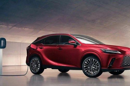 Lexus RX 450h+ ra mắt, giá bán khoảng 1,68 tỷ đồng