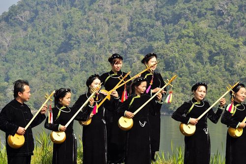 Dân tộc nào đông thứ hai ở Việt Nam?