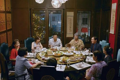 Món quà của cha tập 10: Bà Thủy bẽ mặt vì sự thật thà của ông thông gia
