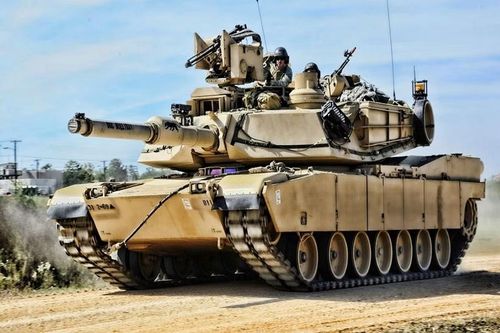 Mỹ bỏ công nghệ 'nhạy cảm' khi gửi lô xe tăng Abrams đầu tiên tới Ukraine