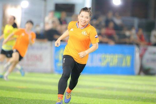 Kim Hồng tỏa sáng, FFE vào chung kết S8 Ladies cúp 2109 Football Museum
