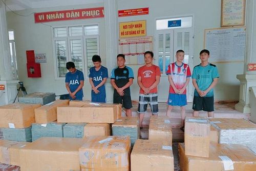 Hà Tĩnh: Bắt giữ nhóm đối tượng buôn bán hơn 3 tấn pháo lậu