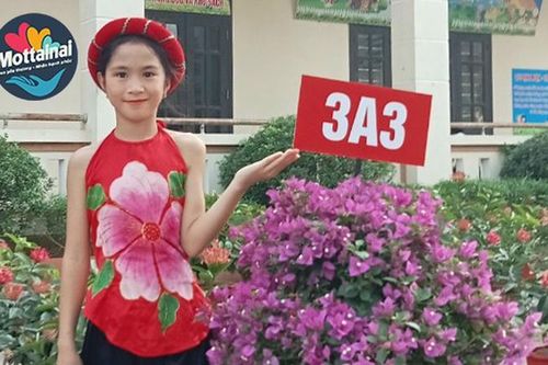 'Thương mẹ nên em cố gắng chăm ngoan, vượt khó'