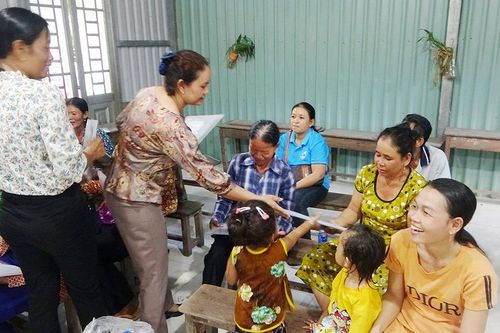 Huyện Tri Tôn mở lớp xóa mù chữ cho đồng bào dân tộc thiểu số Khmer
