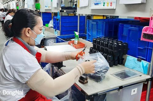 Hỗ trợ cơ sở công nghiệp nông thôn ứng dụng công nghệ